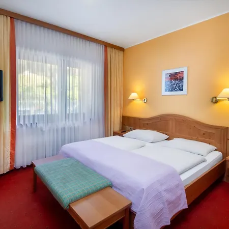 Post (adults Only) 4*