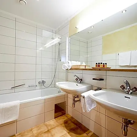 Post (adults Only) Heiligenblut