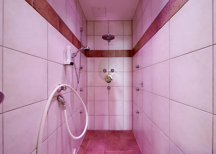 Post (adults Only) 4*